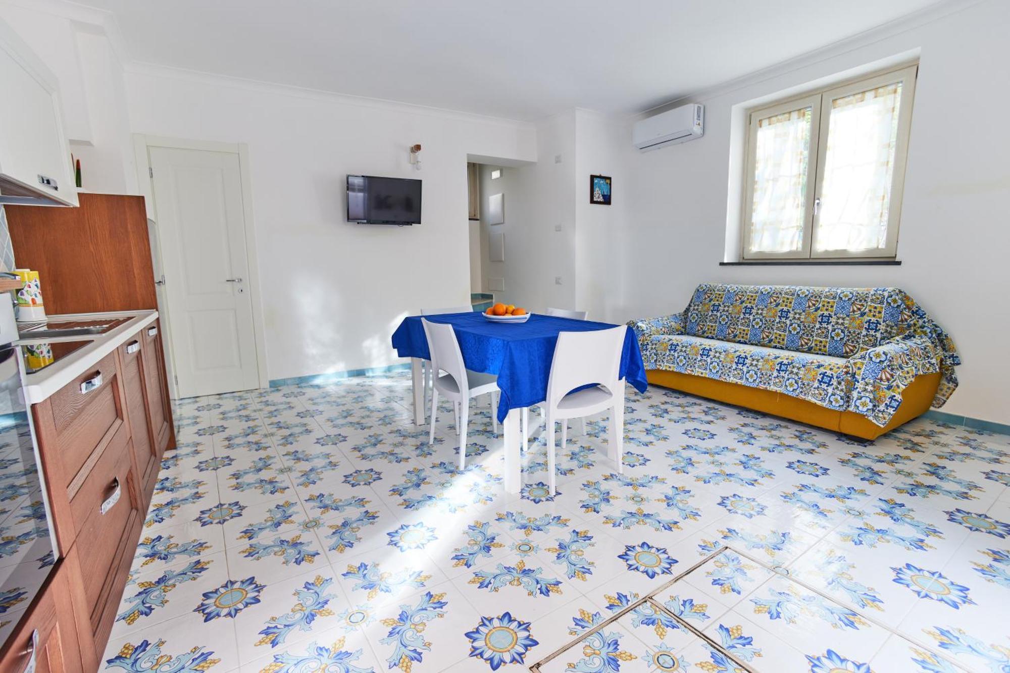 Seashell Apartment Minori Eksteriør bilde